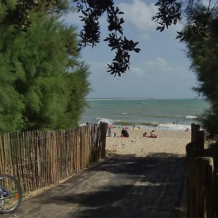 Azureva 2* Longeville-sur-Mer